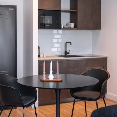 Solitudo Rose 아파트 *