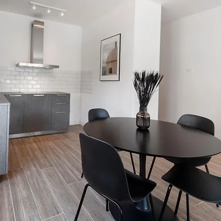 Solitudo Rose דוברובניק